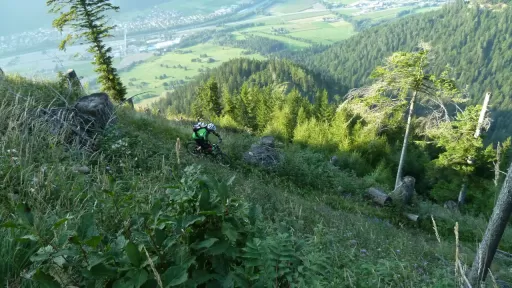 Mountainbike TourTrailfeuerwerk unterhalb Juchs Tour-Bild Trailfeuerwerk unterhalb Juchs