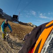 Bild Downill in Laax: The Never End 0 